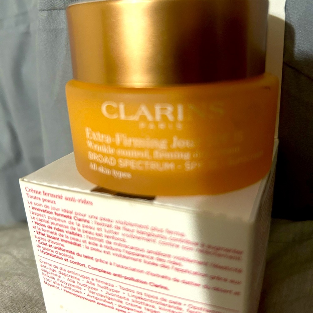 Clarins Paris Extra Firming Jour. Cre’me fermet’e.